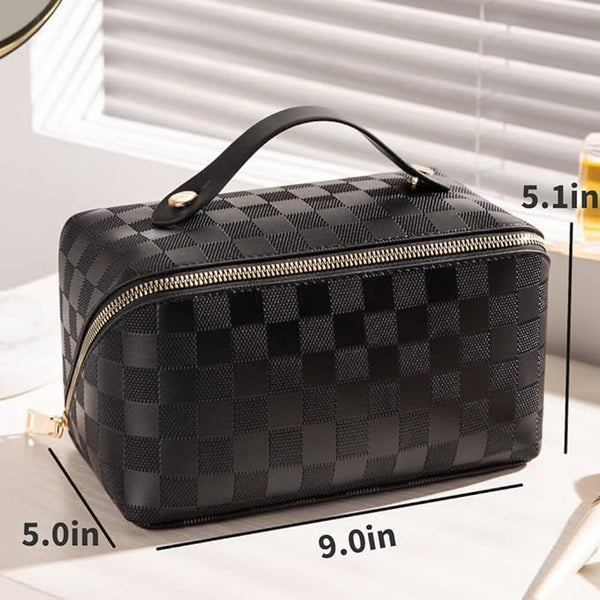 Large Checkered Portable Makeup Bag Portable Travel Cosmetic Bag Makeup Pouch Portable Zipper Bag